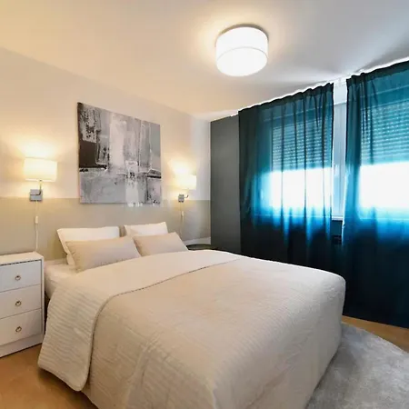 Svetlo Stanovanje Z Modernim Dizajnom Appartement *